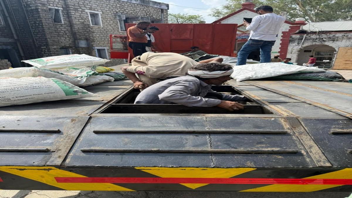 Hidden Chambers in Truck for Smuggling
